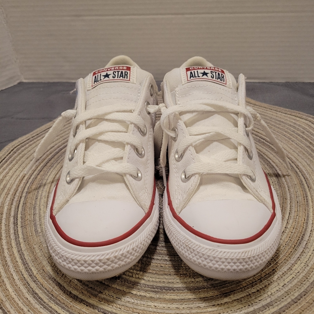 🪻NWOT-💥HOT DEAL💥 CONVERSE CHUCK TAYLOR - Picture 2 of 4